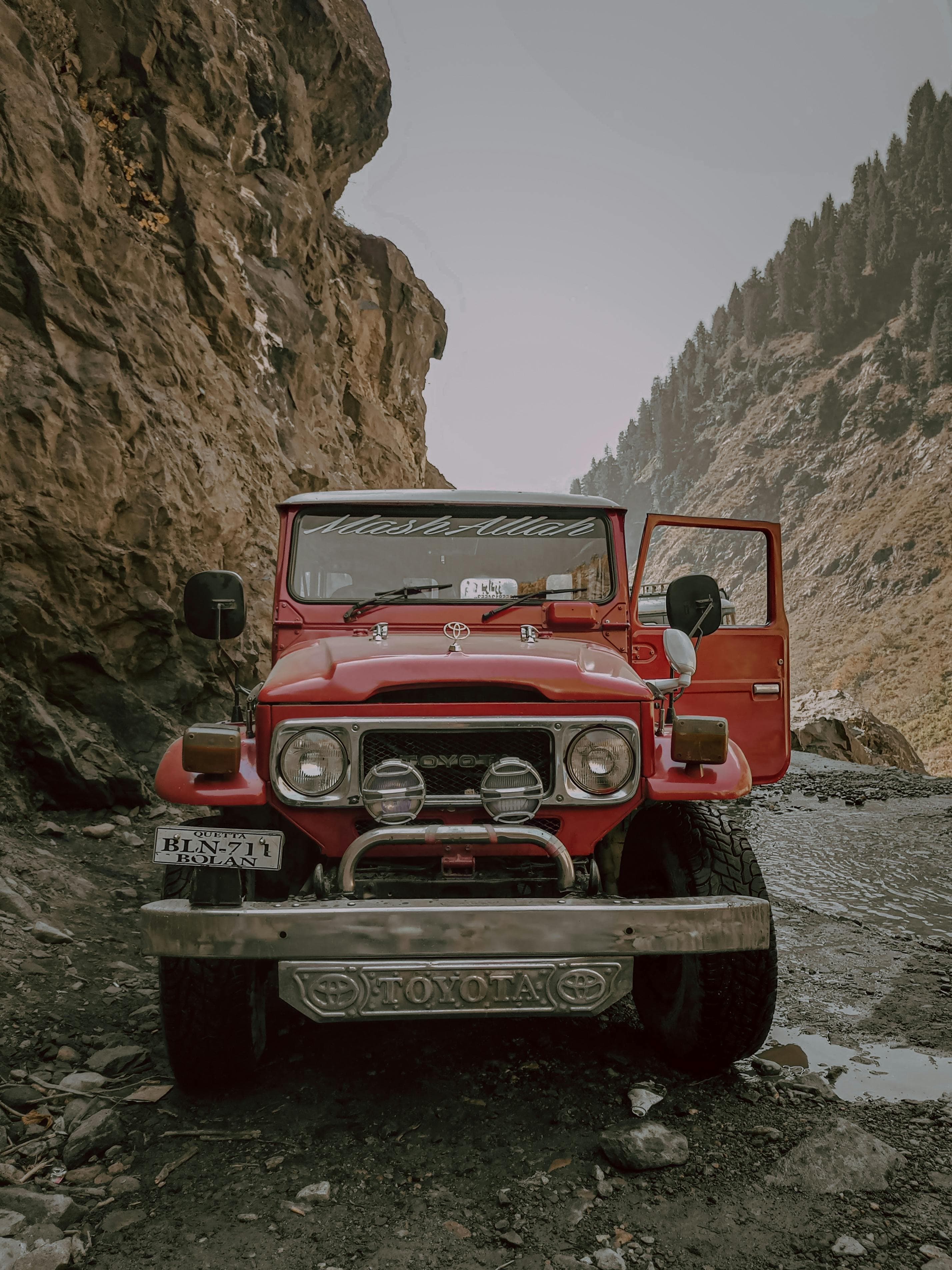Toyota Land Cruiser 200